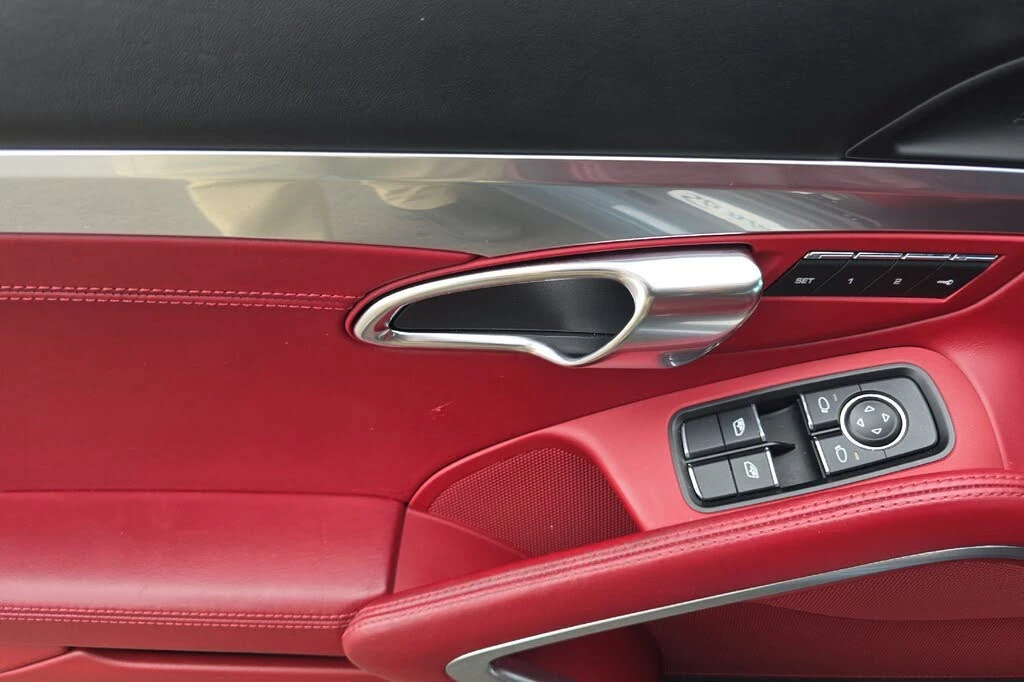 2017 Porsche 991 Carrera 4S - Image 11 of 29