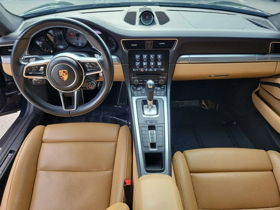 2017 Porsche 991 Carrera 4S - Image 20 of 31