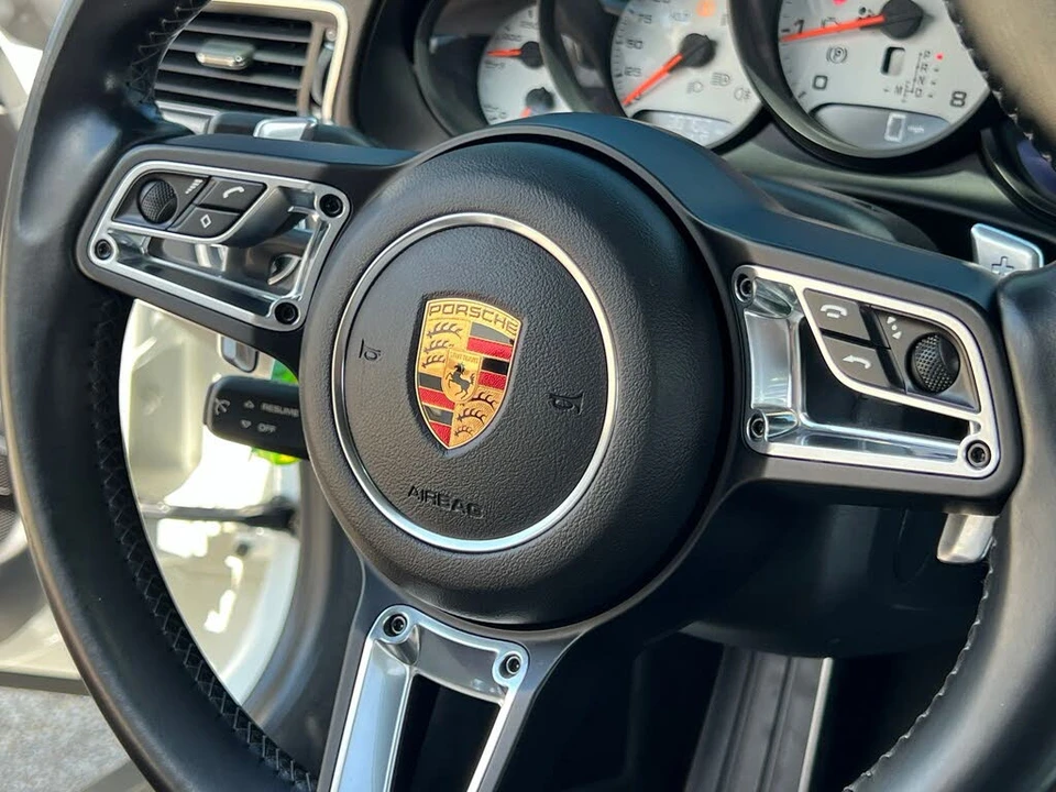 2017 Porsche 991 Carrera 4S - Image 19 of 31