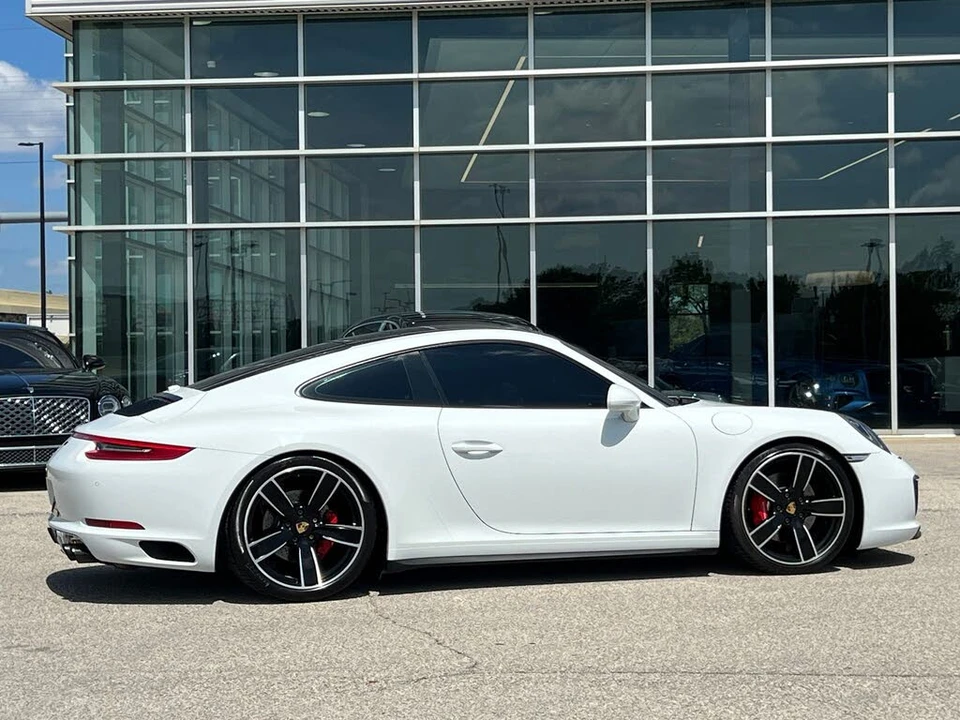 2017 Porsche 991 Carrera 4S - Image 3 of 31