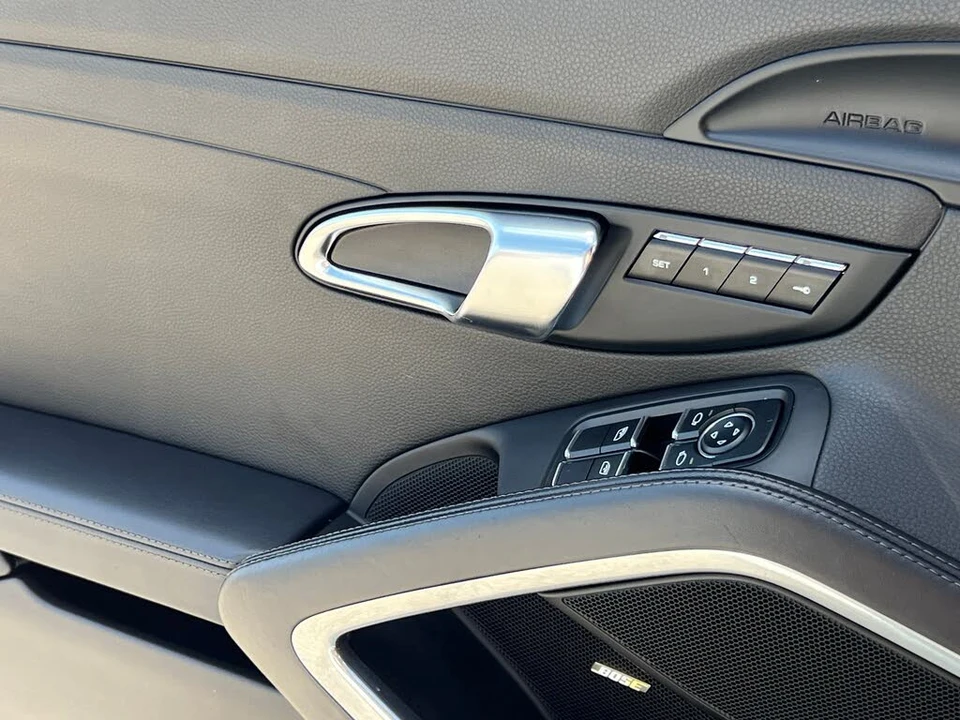 2017 Porsche 991 Carrera 4S - Image 29 of 31