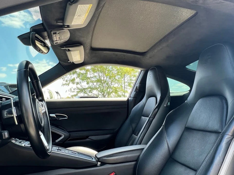 2017 Porsche 991 Carrera 4S - Image 16 of 31