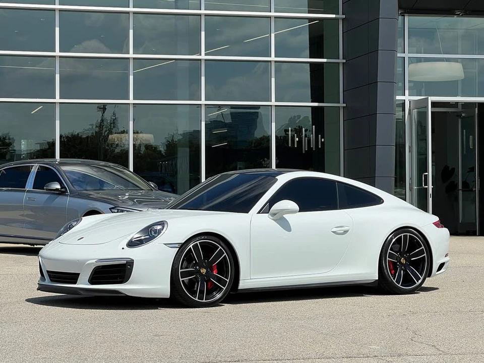 2017 Porsche 991 Carrera 4S - Image 7 of 31