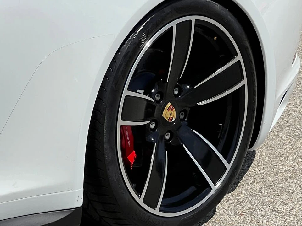 2017 Porsche 991 Carrera 4S - Image 13 of 31