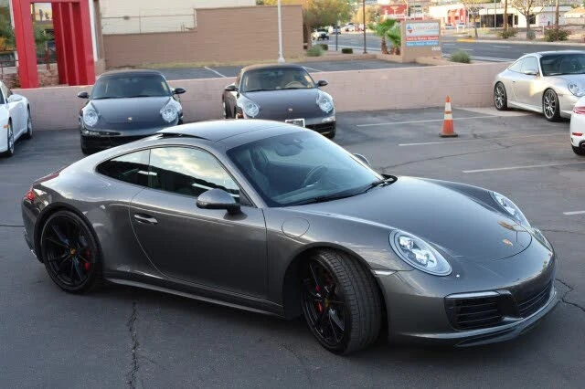 2017 Porsche 991 Carrera 4S - Image 11 of 31