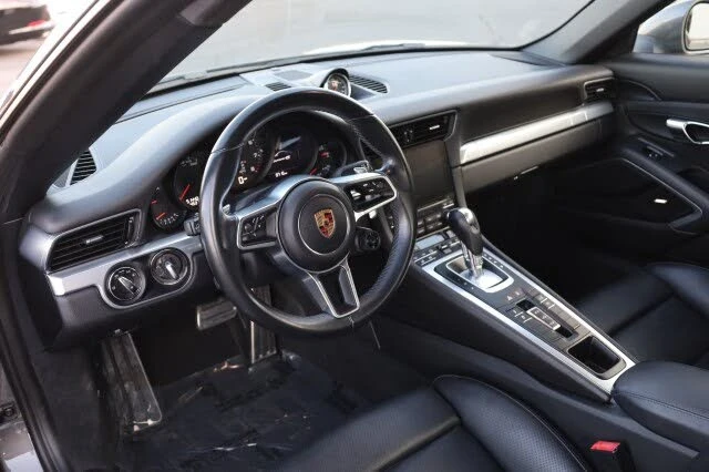 2017 Porsche 991 Carrera 4S - Image 24 of 31