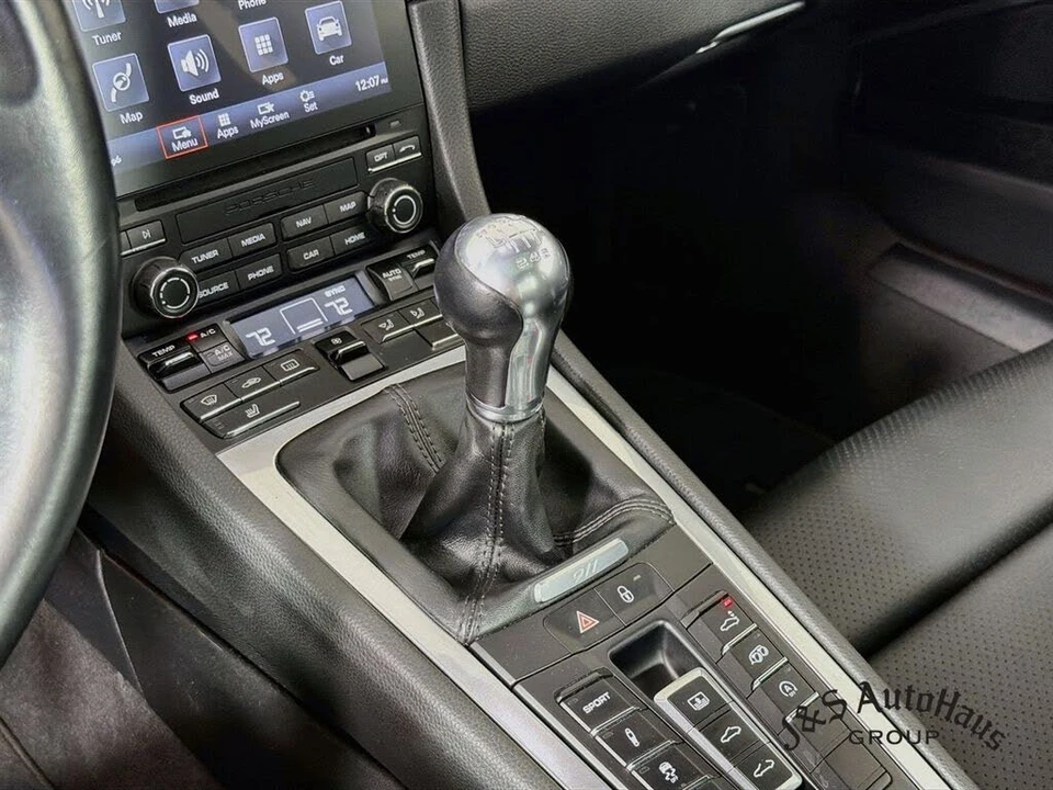 2017 Porsche 991 Carrera 4S - Image 21 of 31