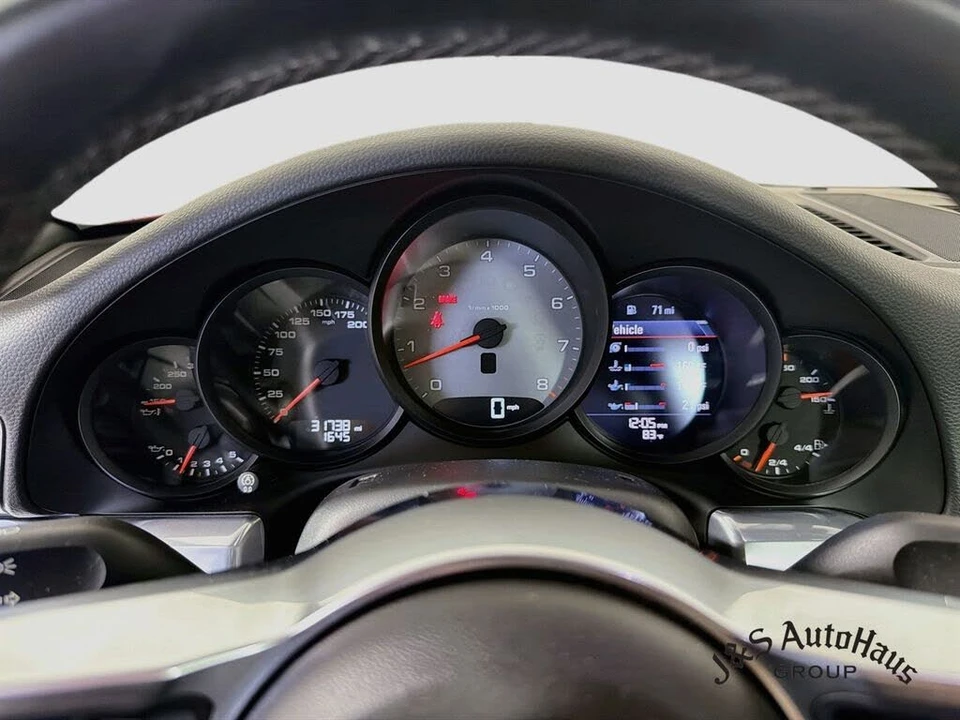 2017 Porsche 991 Carrera 4S - Image 15 of 31