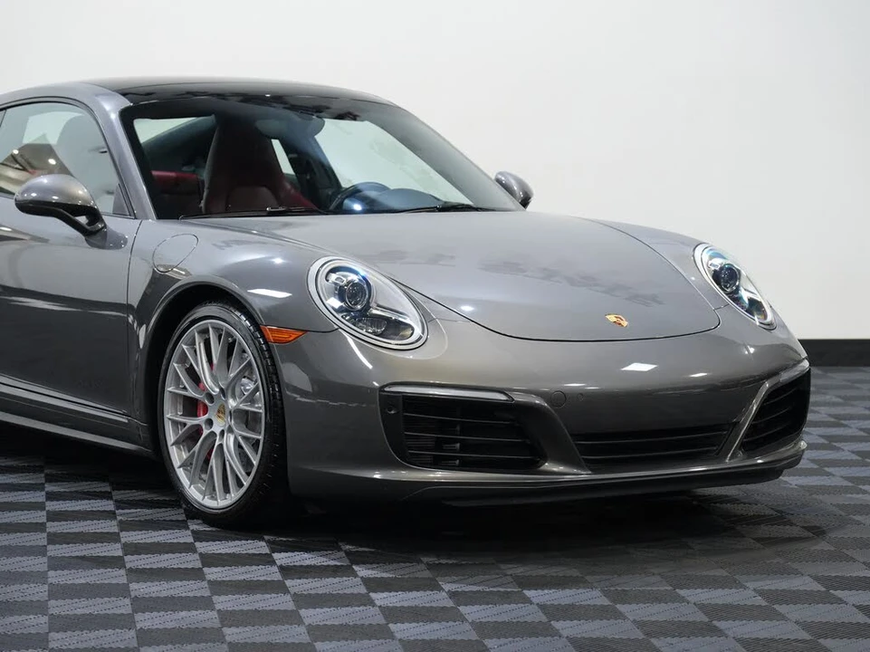 2017 Porsche 991 Carrera 4S - Image 9 of 31