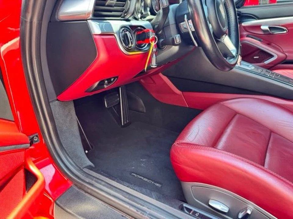 2017 Porsche 991 Carrera 4S - Image 21 of 31