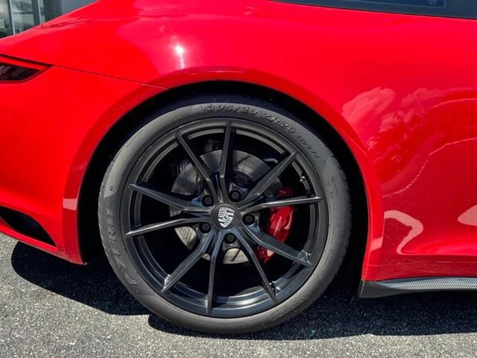2017 Porsche 991 Carrera 4S - Image 12 of 31
