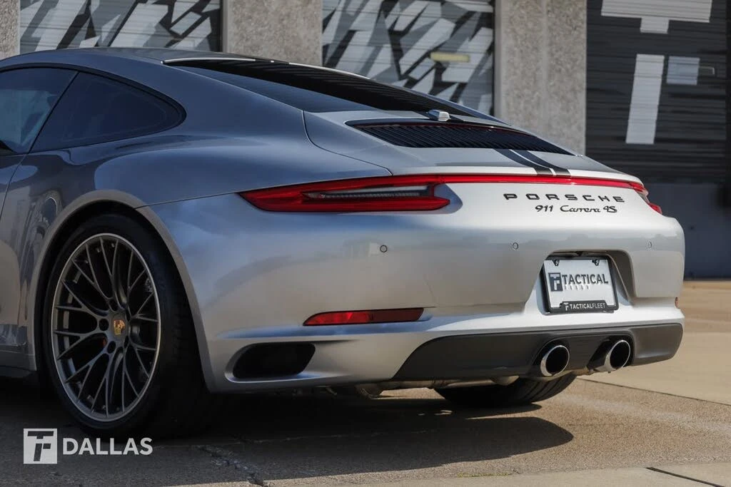 2017 Porsche 991 Carrera 4S - Image 12 of 31