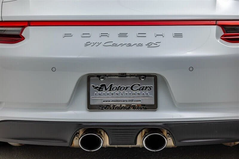2017 Porsche 991 Carrera 4S - Image 18 of 31