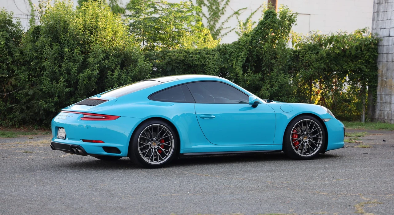 2017 Porsche 991 Carrera 4S - Image 29 of 31
