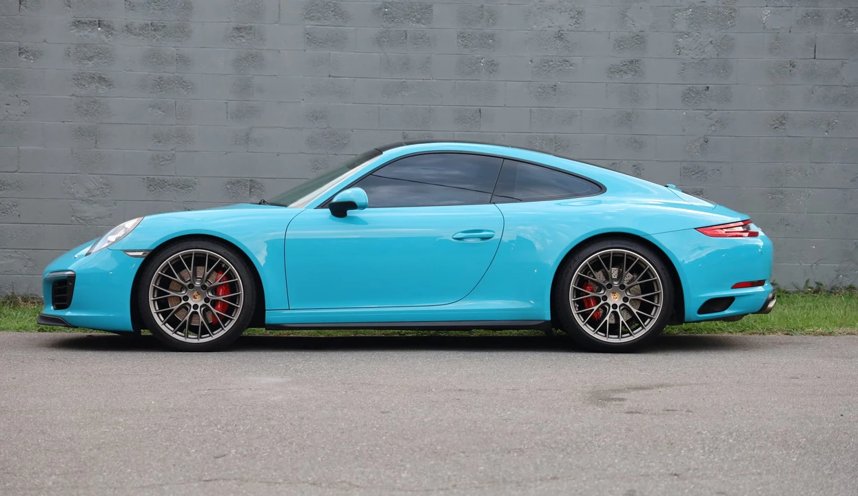 2017 Porsche 991 Carrera 4S - Image 11 of 31