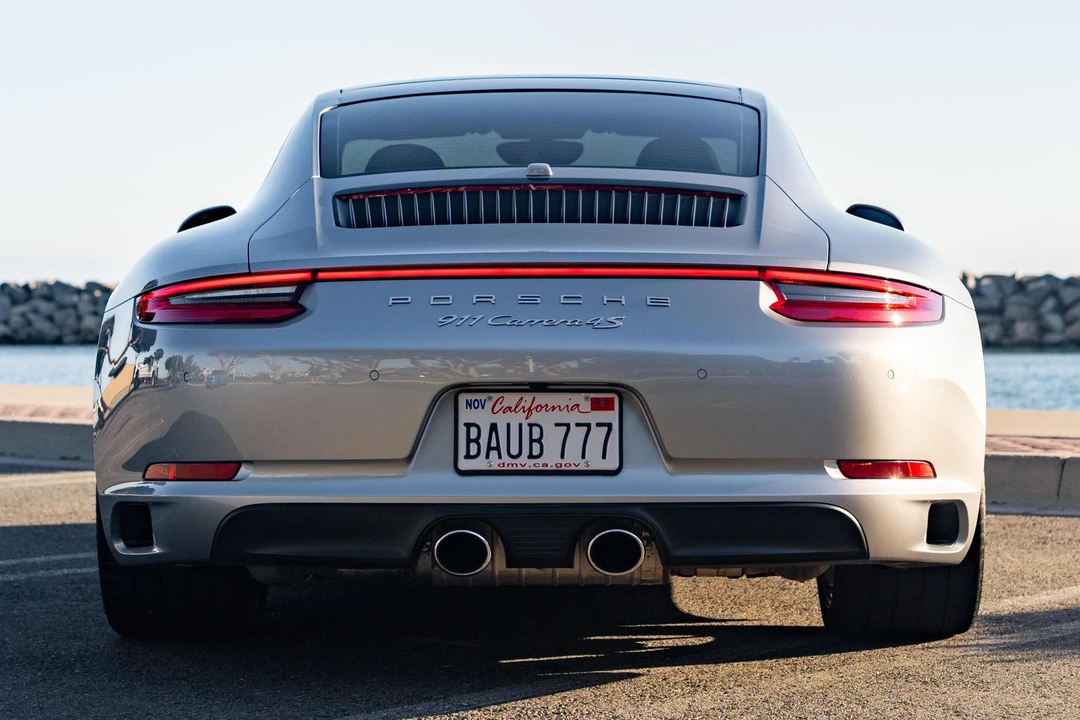 2017 Porsche 991 Carrera 4S - Image 5 of 31
