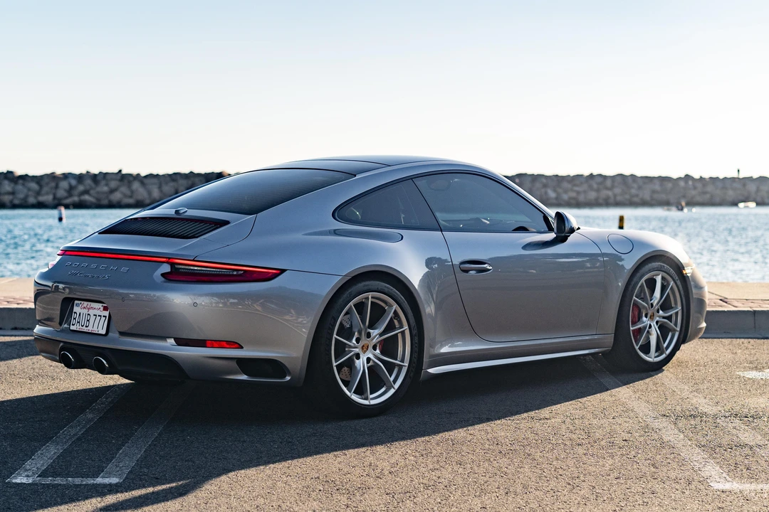 2017 Porsche 991 Carrera 4S - Image 7 of 31