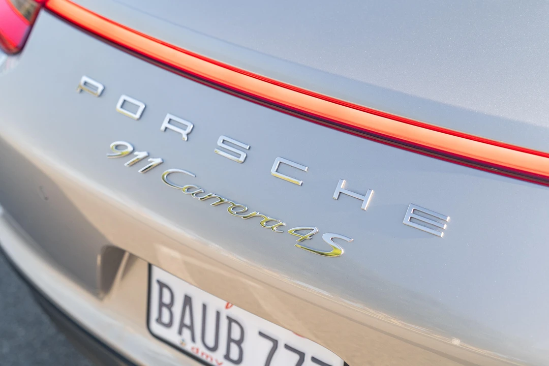 2017 Porsche 991 Carrera 4S - Image 15 of 31