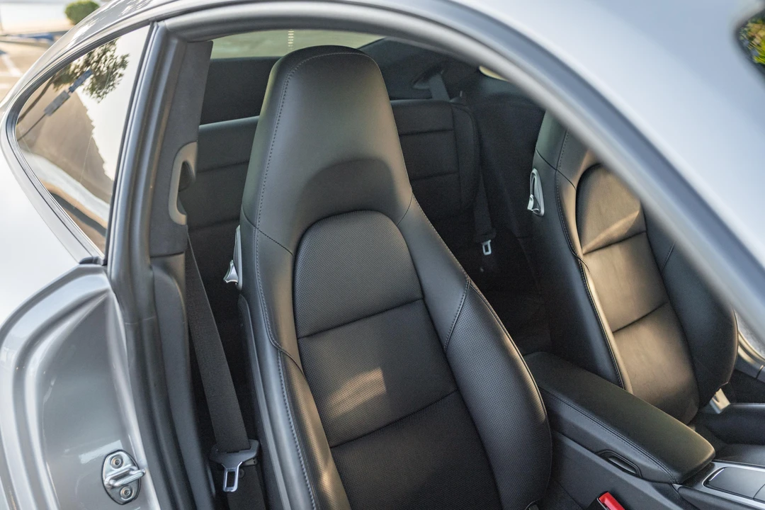 2017 Porsche 991 Carrera 4S - Image 26 of 31
