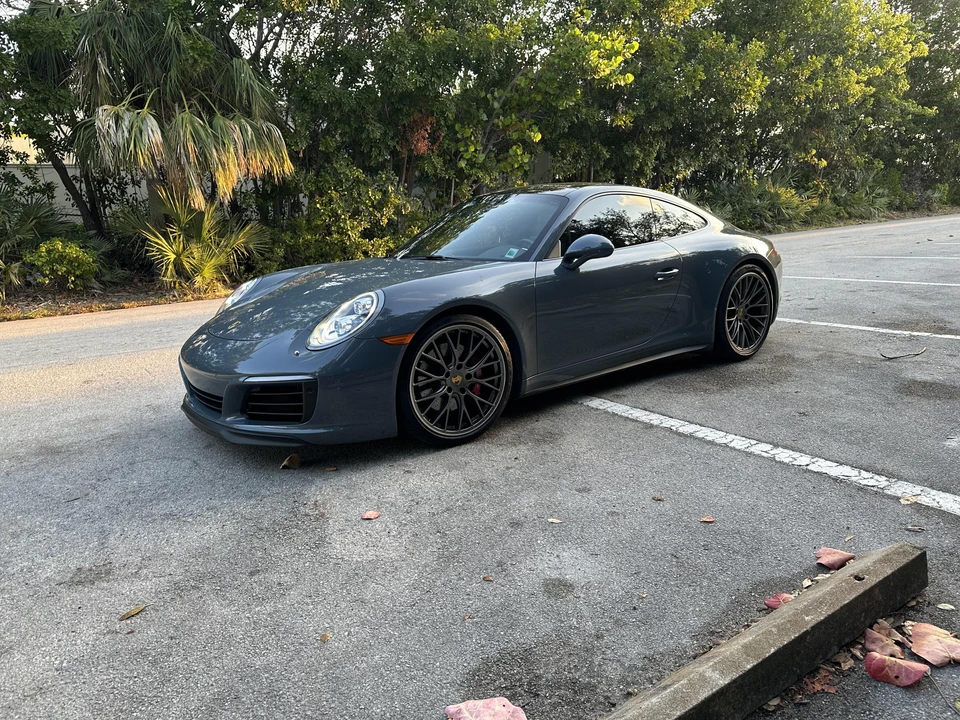 2017 Porsche 991 Carrera 4S - Image 10 of 31