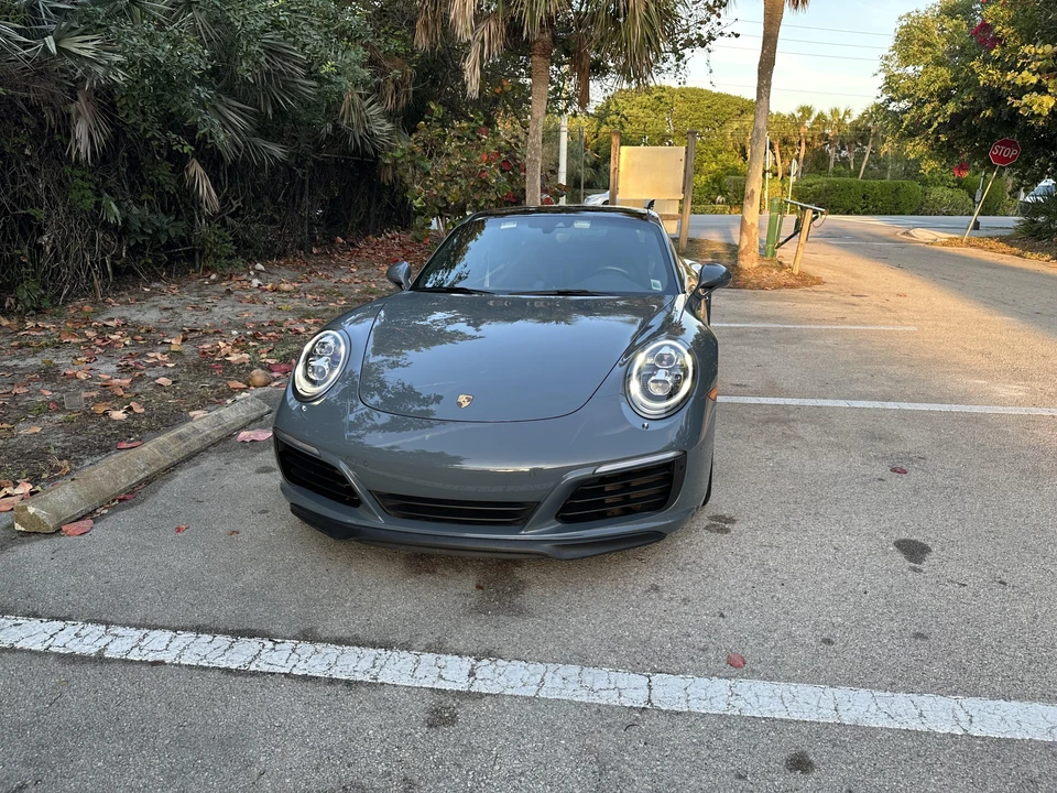 2017 Porsche 991 Carrera 4S - Image 8 of 31