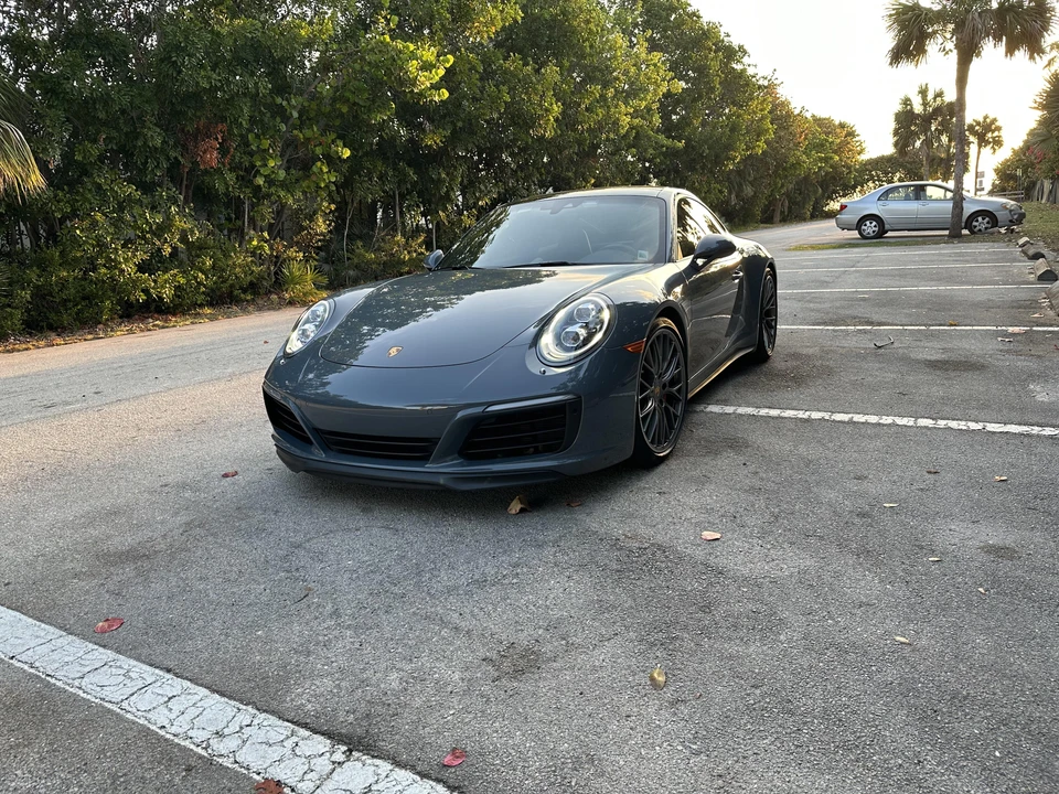 2017 Porsche 991 Carrera 4S - Image 9 of 31