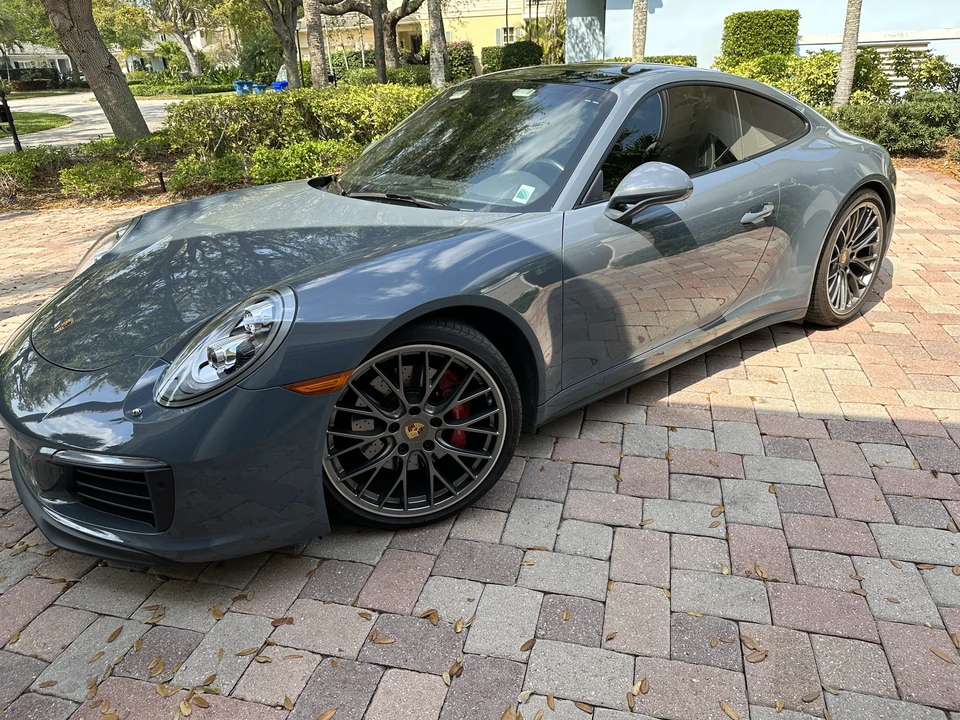 2017 Porsche 991 Carrera 4S - Image 11 of 31