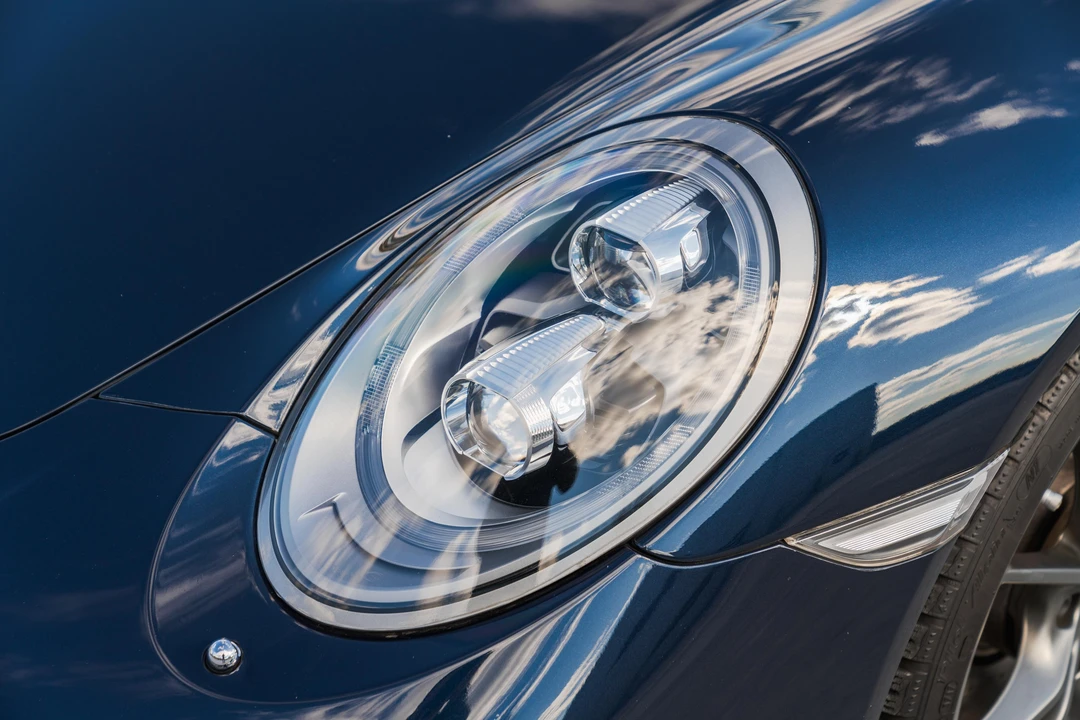 2017 Porsche 991 Carrera 4S - Image 12 of 31
