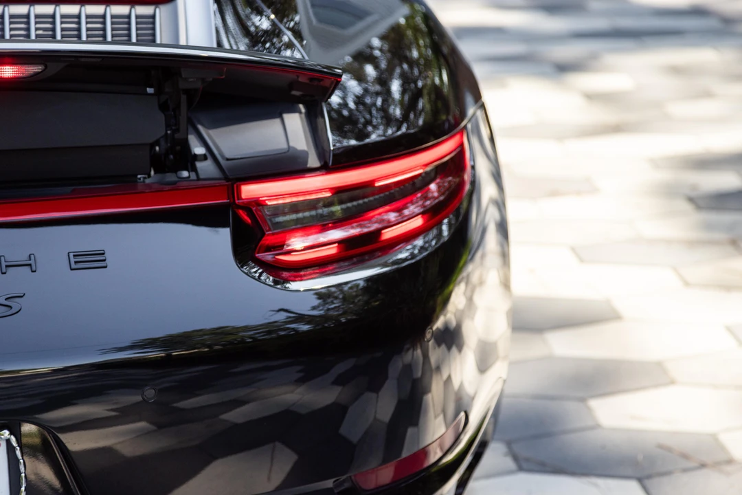 2017 Porsche 991 Carrera 4S - Image 23 of 31