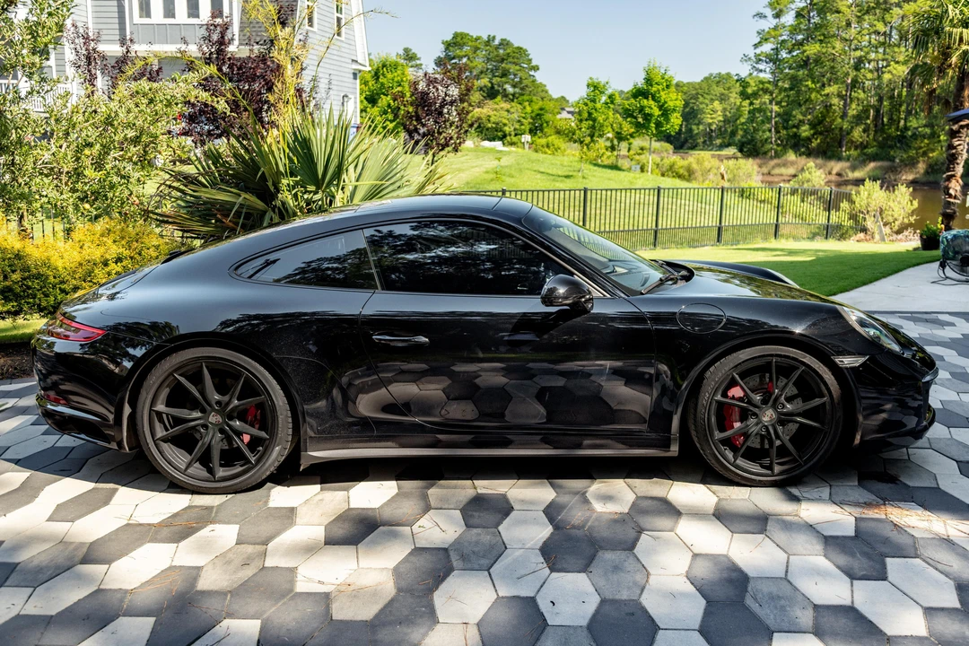 2017 Porsche 991 Carrera 4S - Image 3 of 31