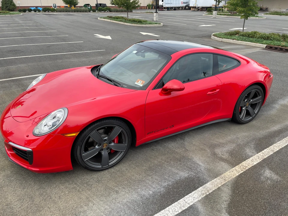 2017 Porsche 991 Carrera 4S - Image 11 of 31