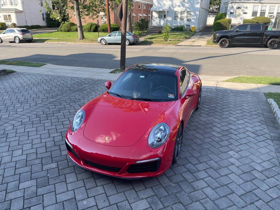 2017 Porsche 991 Carrera 4S - Image 8 of 31