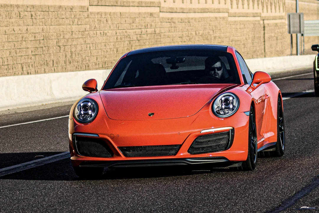 2017 Porsche 991 Carrera 4S - Image 8 of 31