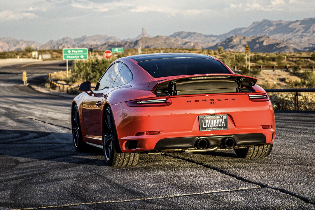 2017 Porsche 991 Carrera 4S - Image 25 of 31