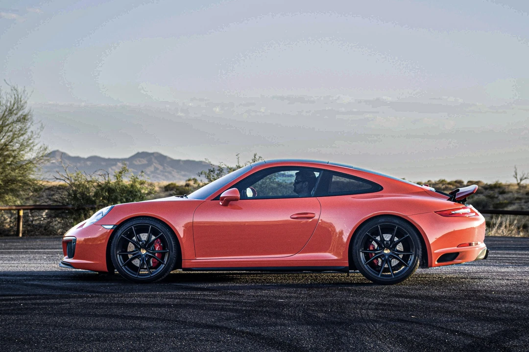 2017 Porsche 991 Carrera 4S - Image 17 of 31