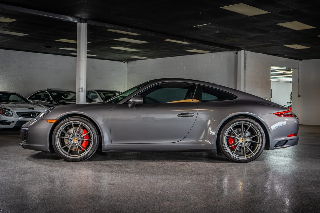 2017 Porsche 991 Carrera 4S - Image 10 of 31