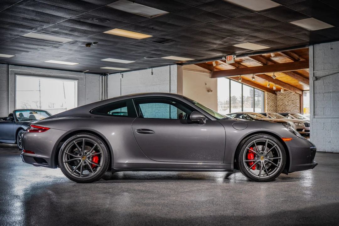2017 Porsche 991 Carrera 4S - Image 19 of 31