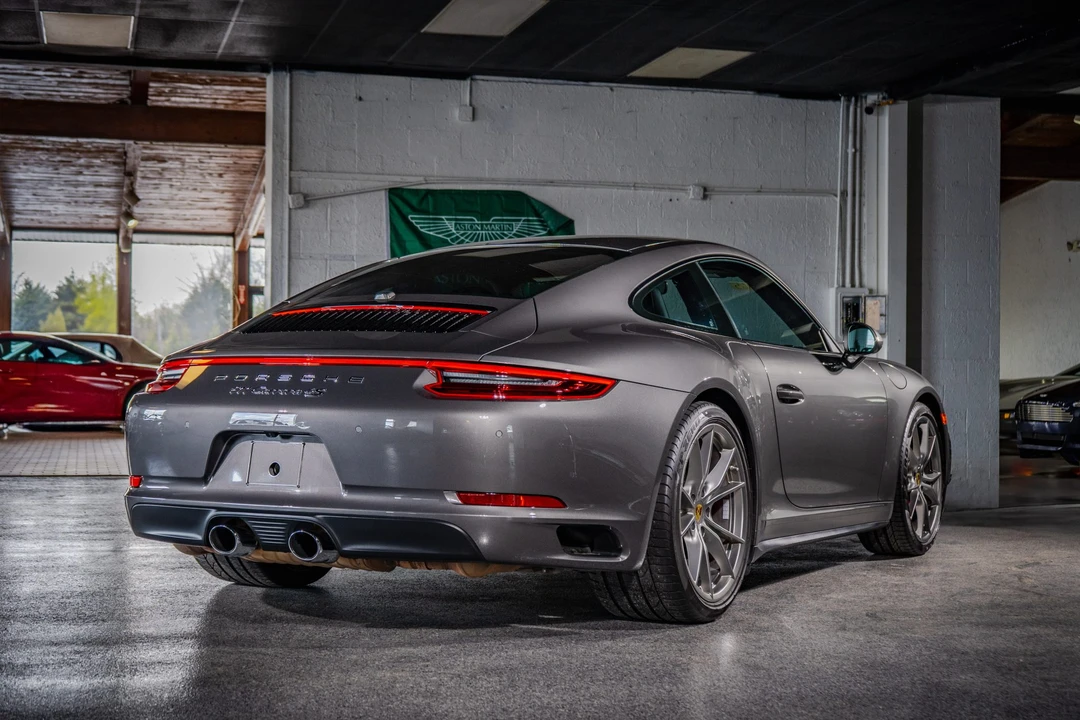 2017 Porsche 991 Carrera 4S - Image 16 of 31