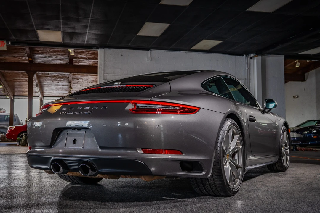2017 Porsche 991 Carrera 4S - Image 18 of 31