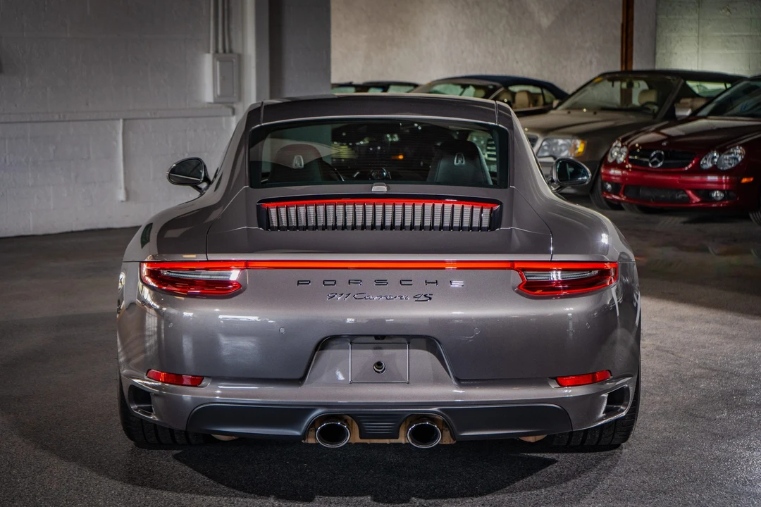 2017 Porsche 991 Carrera 4S - Image 12 of 31