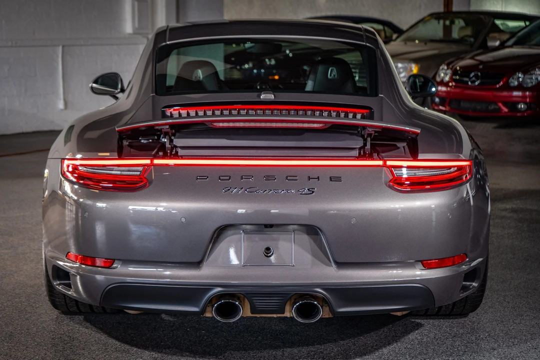 2017 Porsche 991 Carrera 4S - Image 13 of 31