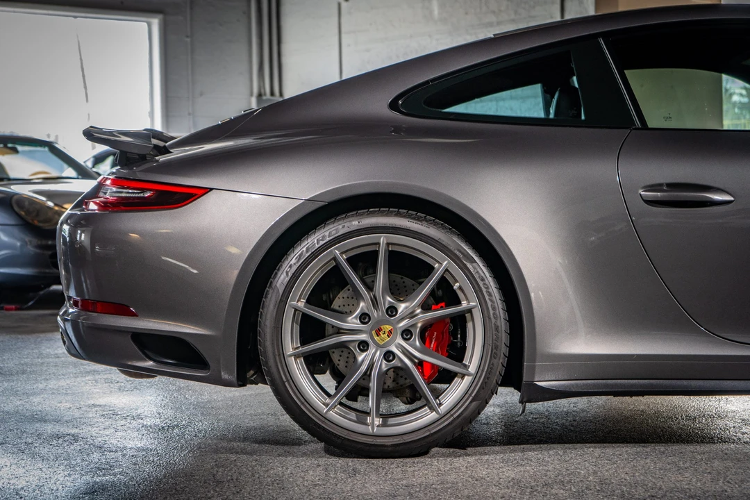 2017 Porsche 991 Carrera 4S - Image 20 of 31