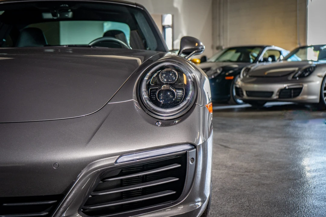 2017 Porsche 991 Carrera 4S - Image 26 of 31