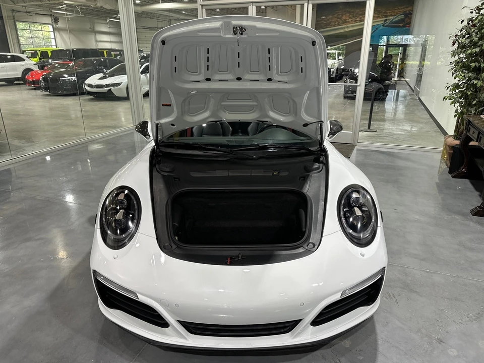 2017 Porsche 991 Carrera 4S - Image 19 of 31
