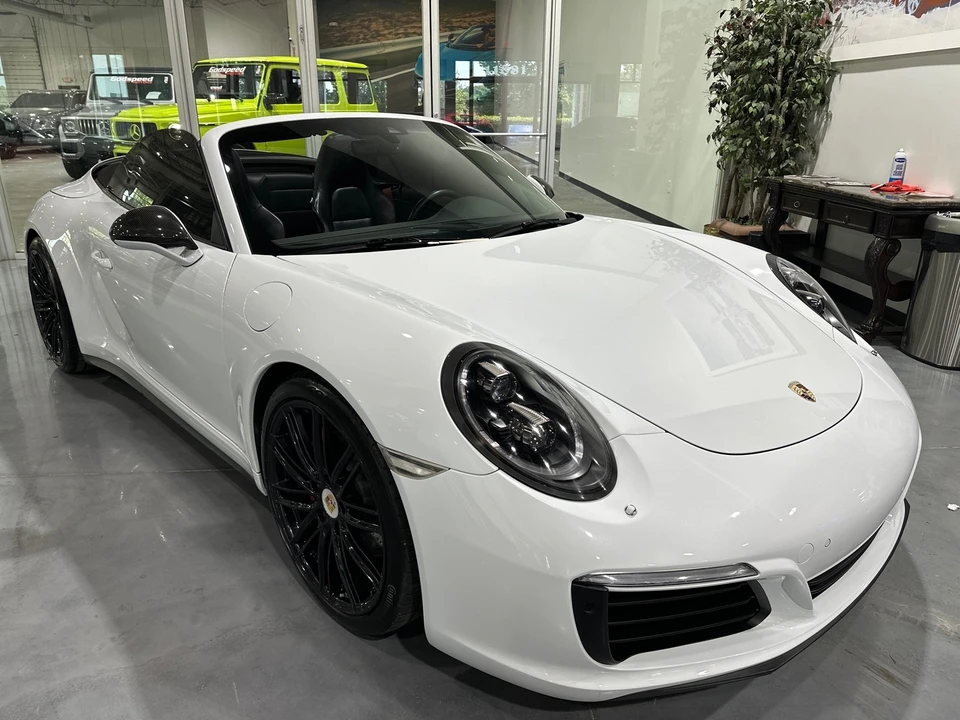 2017 Porsche 991 Carrera 4S - Image 12 of 31