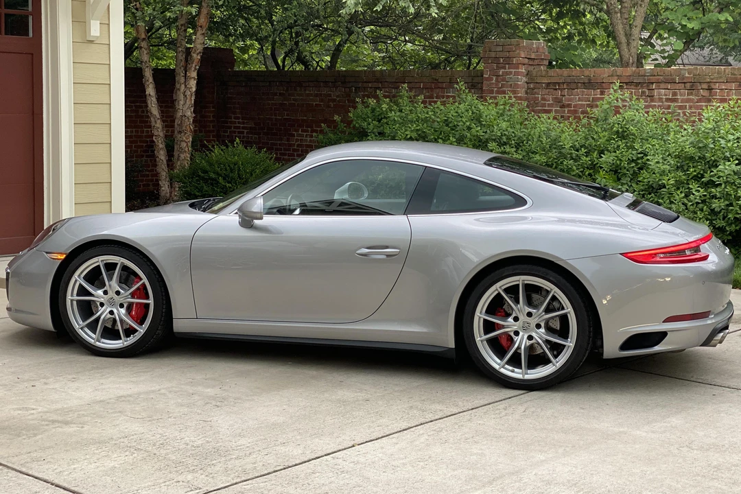 2017 Porsche 991 Carrera 4S - Image 11 of 31