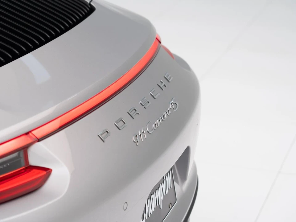 2017 Porsche 991 Carrera 4S - Image 14 of 31