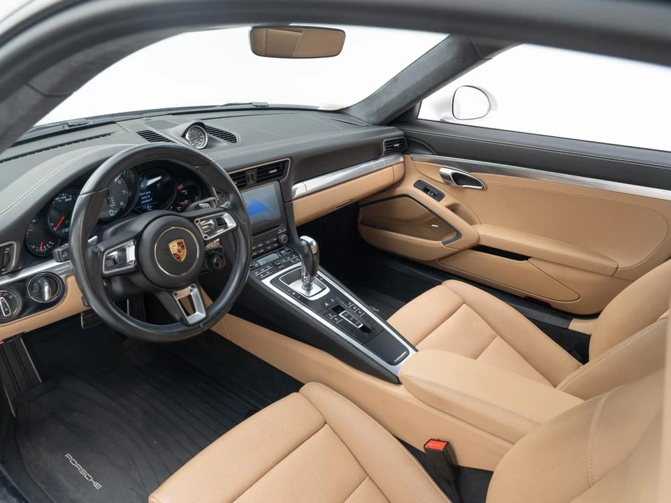 2017 Porsche 991 Carrera 4S - Image 5 of 31