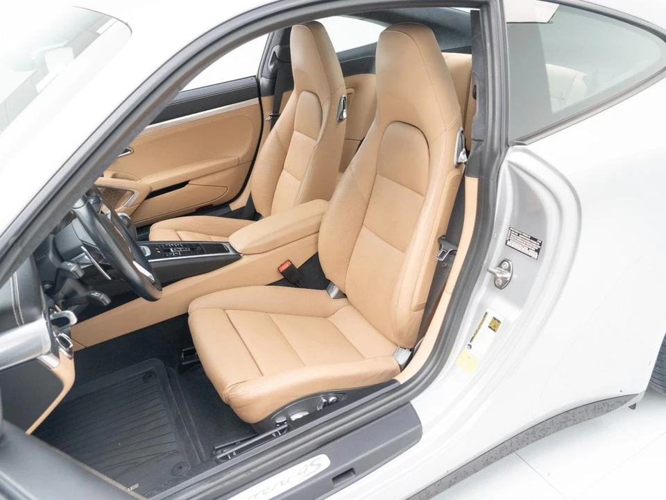 2017 Porsche 991 Carrera 4S - Image 6 of 31