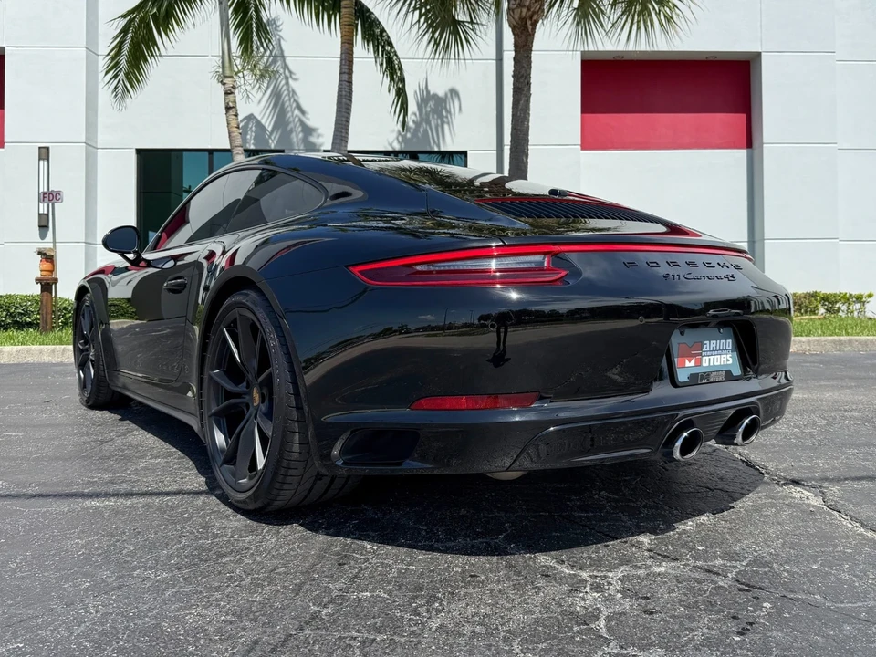 2017 Porsche 991 Carrera 4S - Image 9 of 21